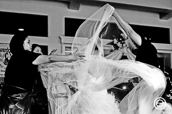 erron ocampo photojournalistic wedding photography veluz